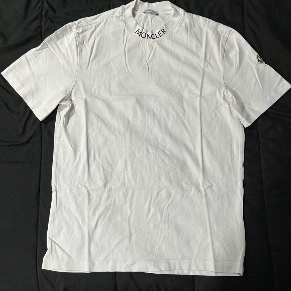 Moncler T shirt